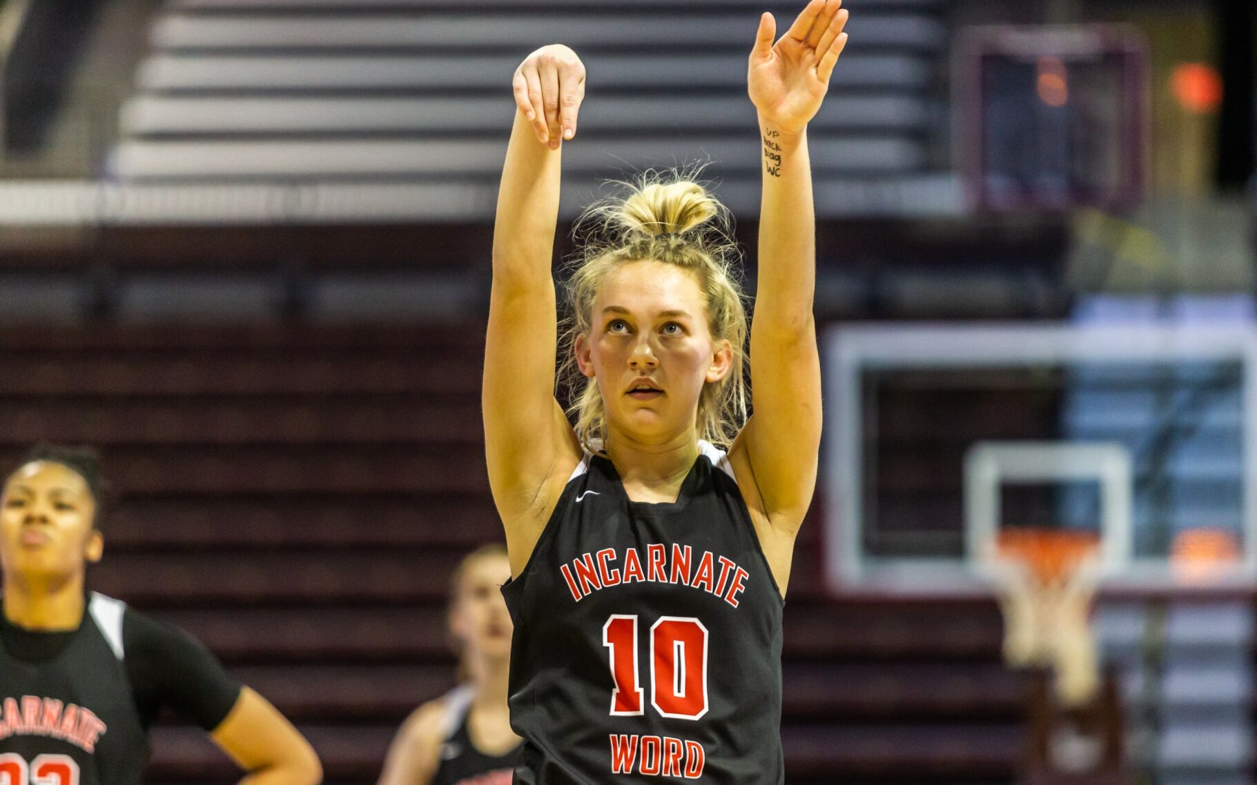 Incarnate Word 58, Webster Groves 37